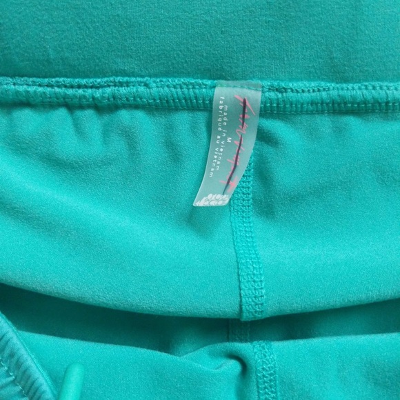 NWOT Free People Movement active Skort - Picture 2 of 3